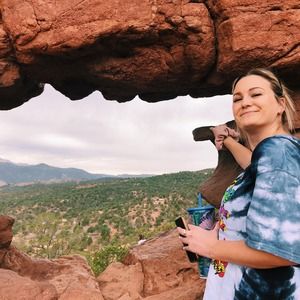 Meet your Posher, Anna